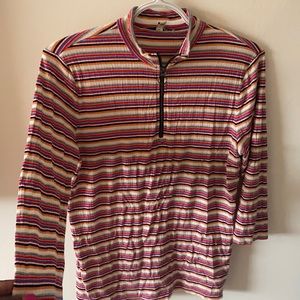 Cute casual top, size L